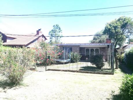 Venta De Casa 2 Dormitorios En Barra De Carrasco, Canelones