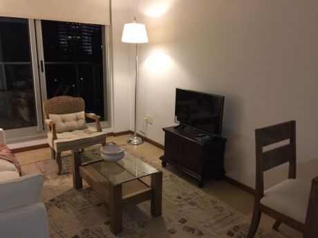 Tabaré Y Rambla, Precioso Apartamento Amueblado