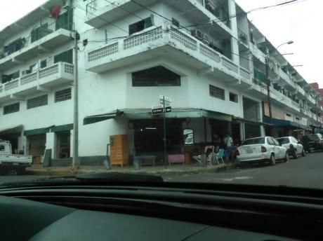 Edificio Sobre República De Colombia