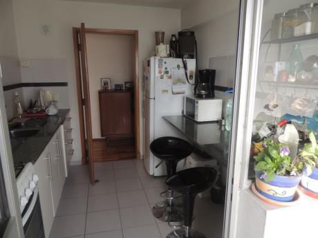 Precioso Apartamento En Aguada.-