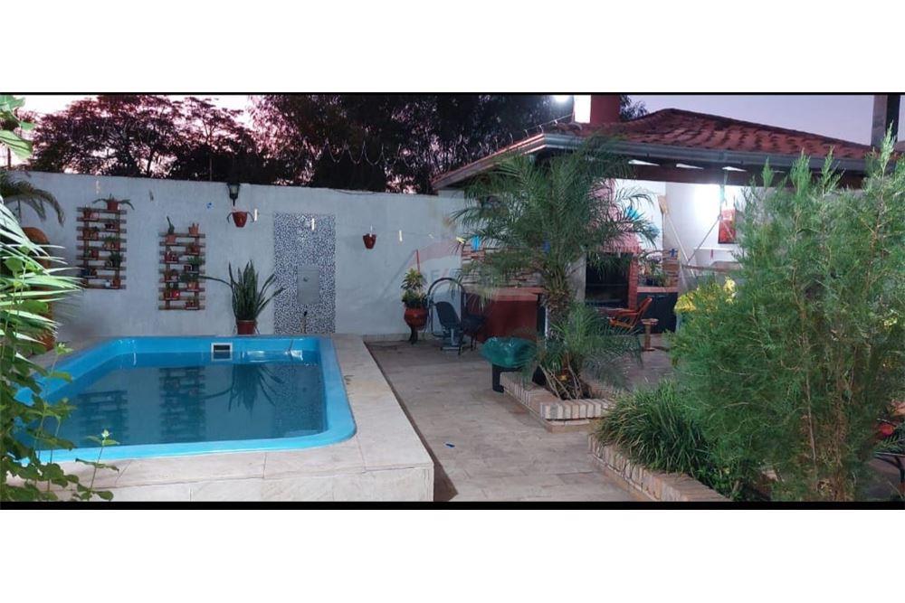 Casa - Venta - Paraguay Central Luque, Invierte En Un Nuevo Hogar! — foto 2