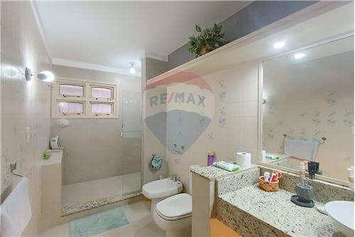 CASA EN ALQUILER BARRIO JARA — foto 2