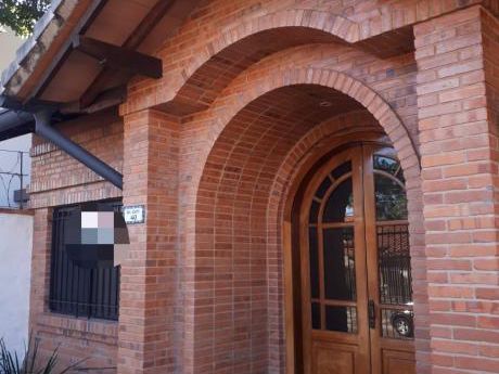 Mburukuyá – Primer Presidente: Elegante Residencia