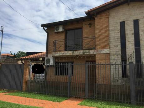 Vendo Hermoso Duplex En Fdo De La Mora Zona Norte