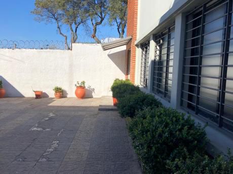 Importante Local Para Depósito