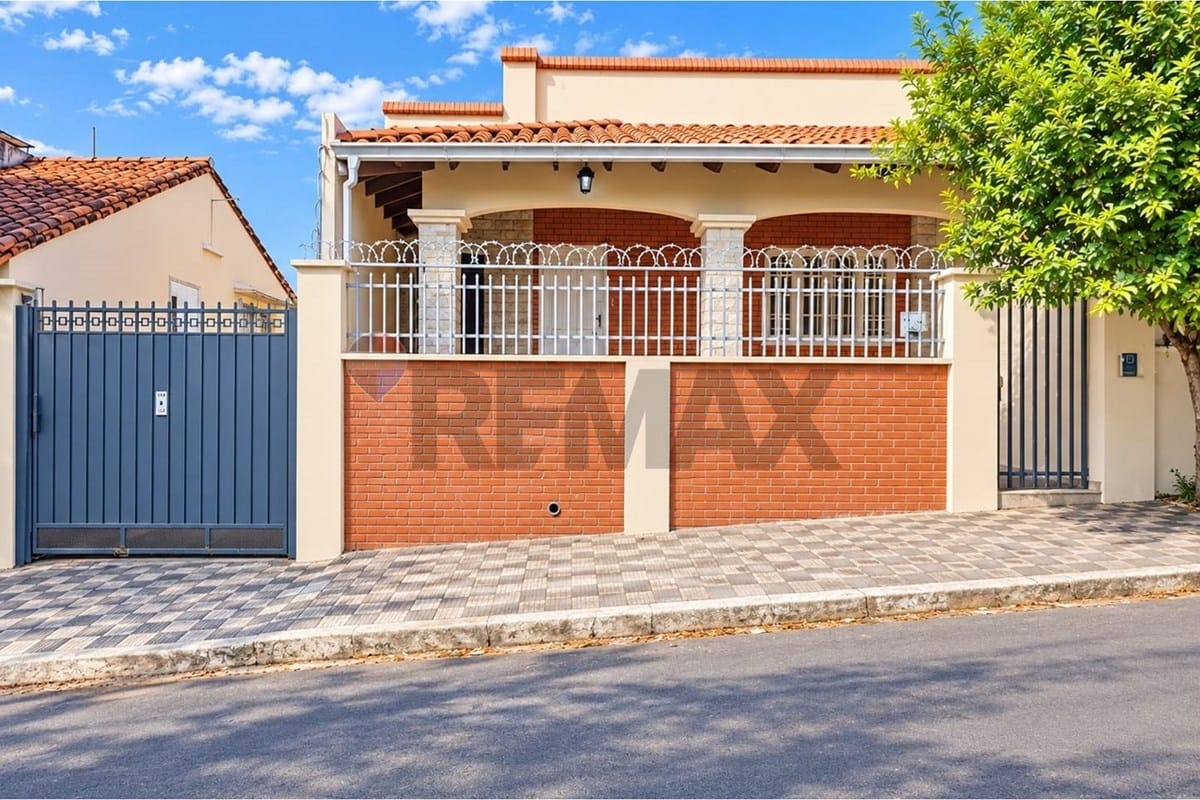 Casa en alquiler en Obrero