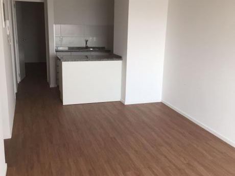 Apartamento De 1 Dormitorio En Prado.