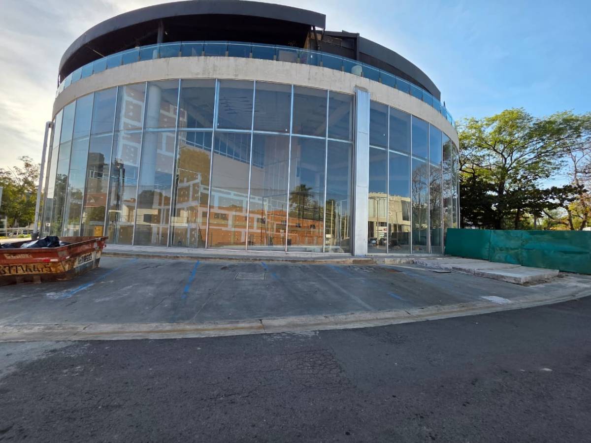 Alquiler de Local Comercial en Paseo Los Árboles 750m2, Asunción — foto 3