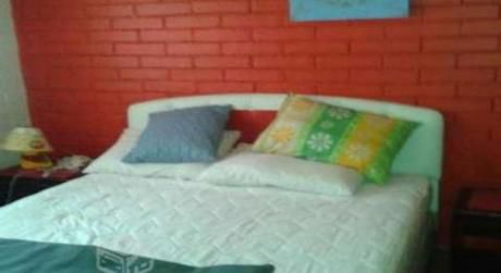 For Rent In The Middle Of Asuncion-habitacion Equipada-barrio Jara-asuncion