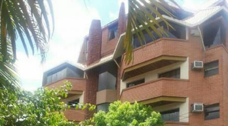 Departamento De 3 Dormitorios En Barrio Ciudad Nueva