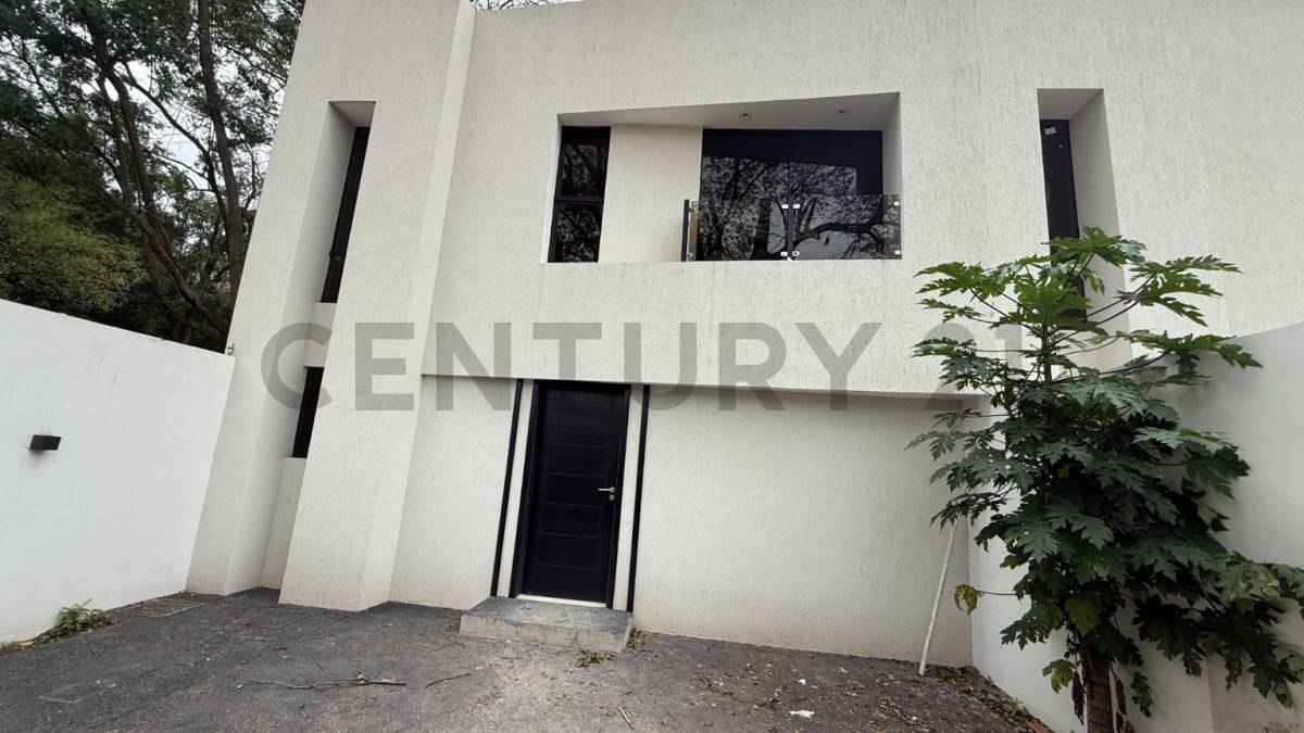 ALQUILO DUPLEX  ZONA YACHT! LAMBARÉ — foto 2