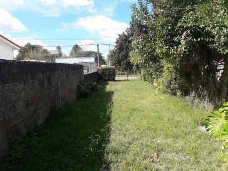 Buena Casa En Lezica Y Mediodía. Oportunidad, Por Poco Tiempo.