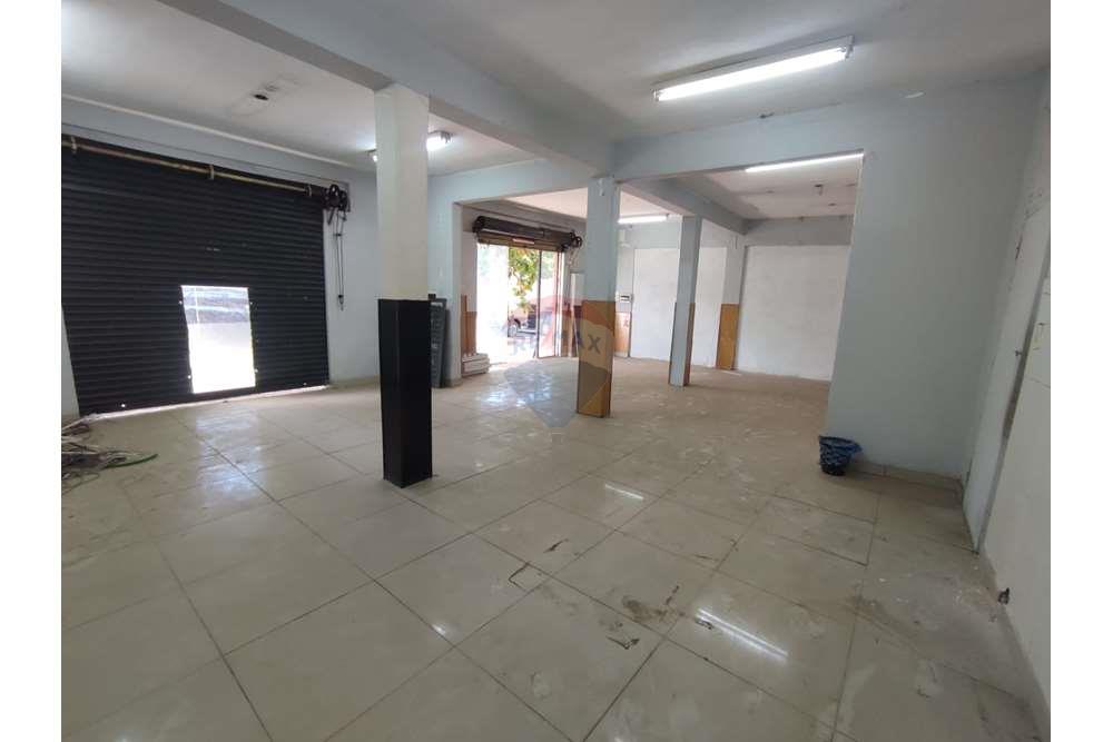 Local Comercial - Alquiler - Fernando De La Mora, Paraguay, Aprovecha! — foto 2