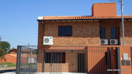 Dúplex En Esquina Zona Quartier Las Marias - San Lorenzo (356)
