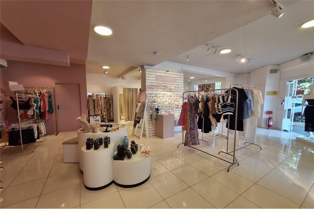 Alquilo Local comercial en esquina zona CPJ — foto 2