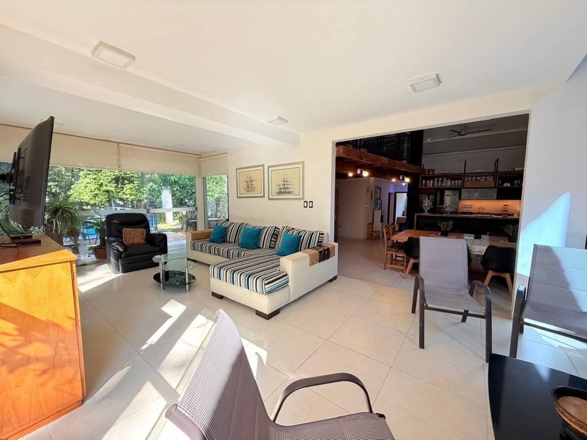 VENDO Exclusiva Residencia Contemporánea en San Bernardino — foto 2