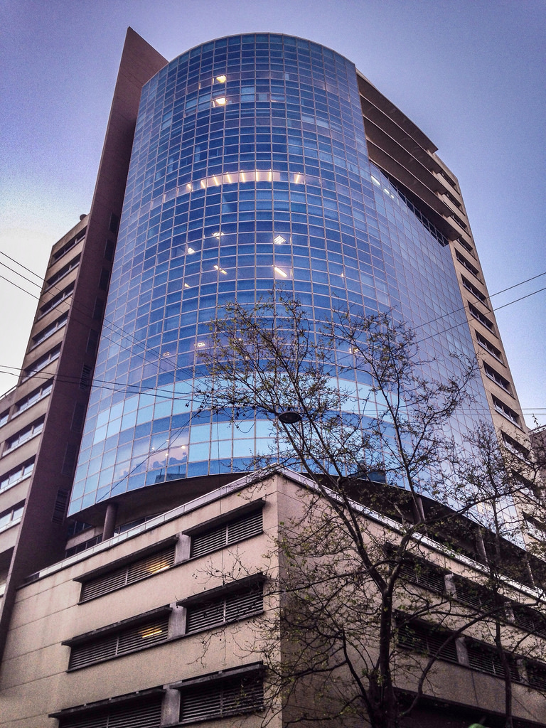 Oficina En Torre De Los Profesionales. Dueño Alquila · Foto 3