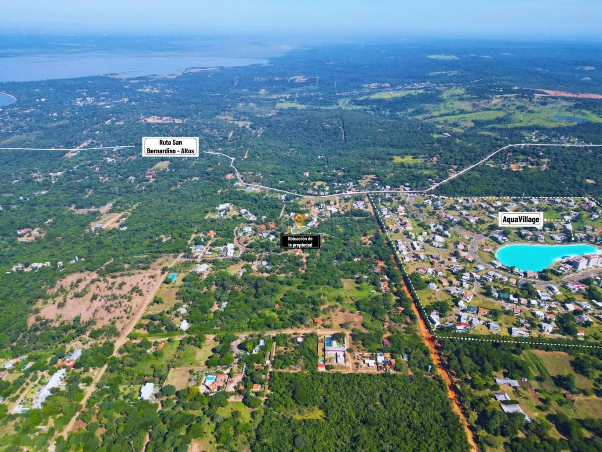 EN VENTA TERRENO CON VISTA AL LAGO EN LA SUIZA SANBER — foto 3