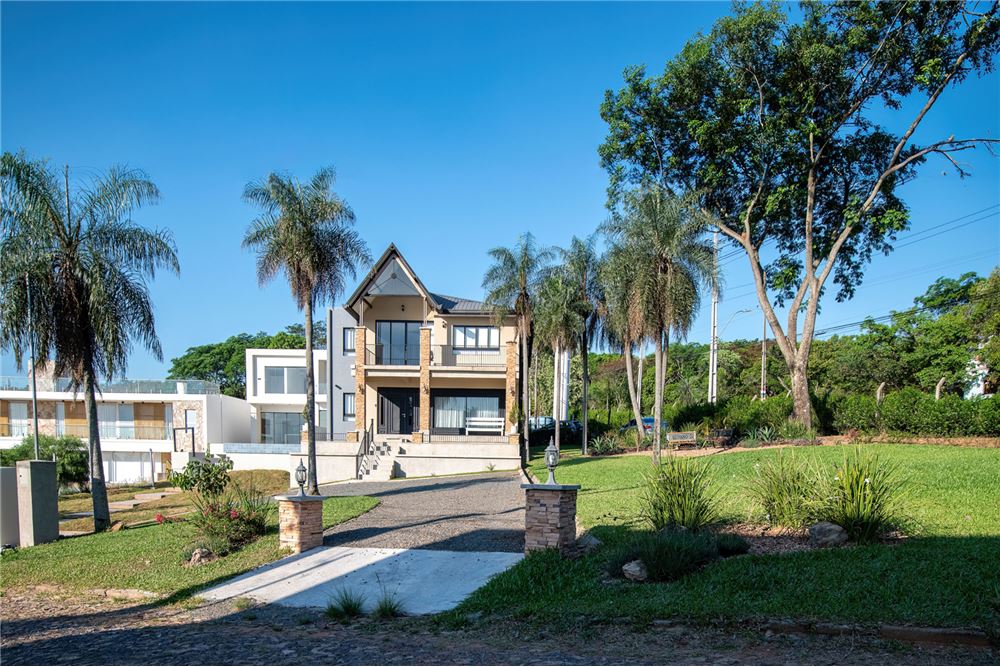 VENTA Casa amoblada en Bo. Cerrado Terrazas del Lago — foto 3