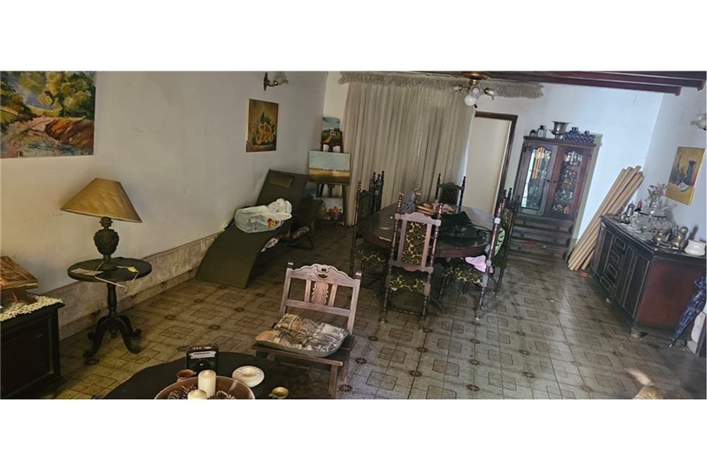 Amplia Casa con Piscina en Sajonia, Asunción — foto 3