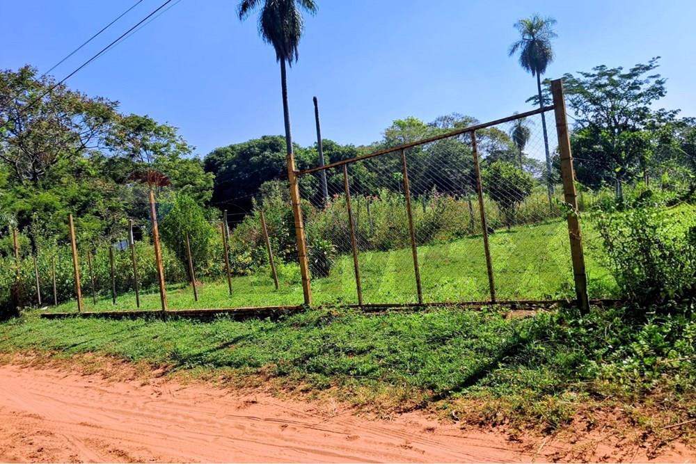 Vendo amplia propiedad de 2.775 m2 en Yaguarón — foto 3
