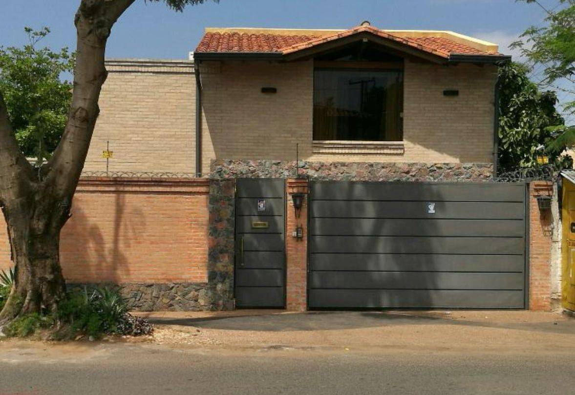 Casa en venta en Mburucuyá