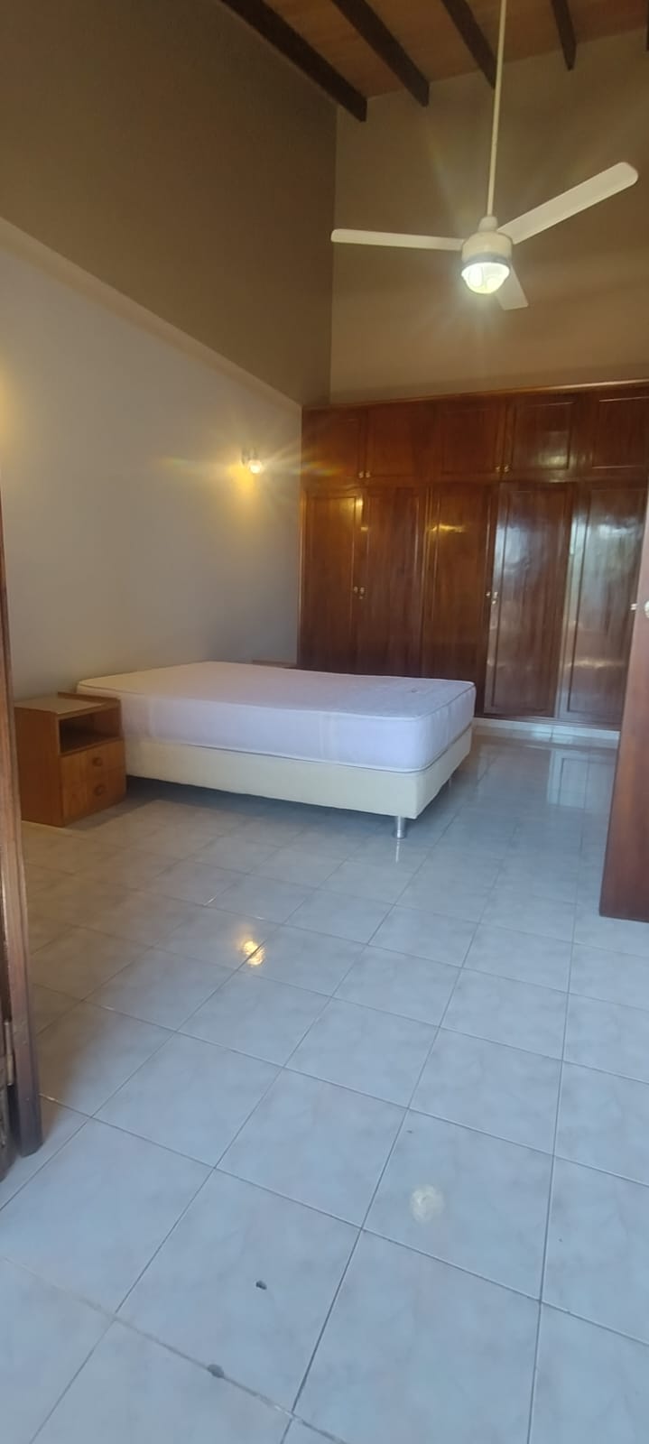 ALQUILO DÚPLEX AMOBLADO B° YCUA SATI S/ TENIENTE VERA — foto 2