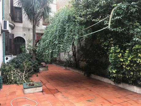 Estupenda Casa De Estilo En Pocitos