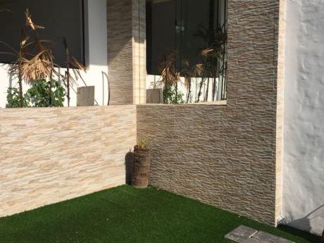 Vendo Lujoso Triplex Barrio Herrera / Municipaidad De Asuncion
