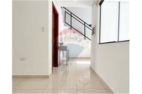 Duplex-Alquiler-PY Central Luque Loma Merlo — foto 2