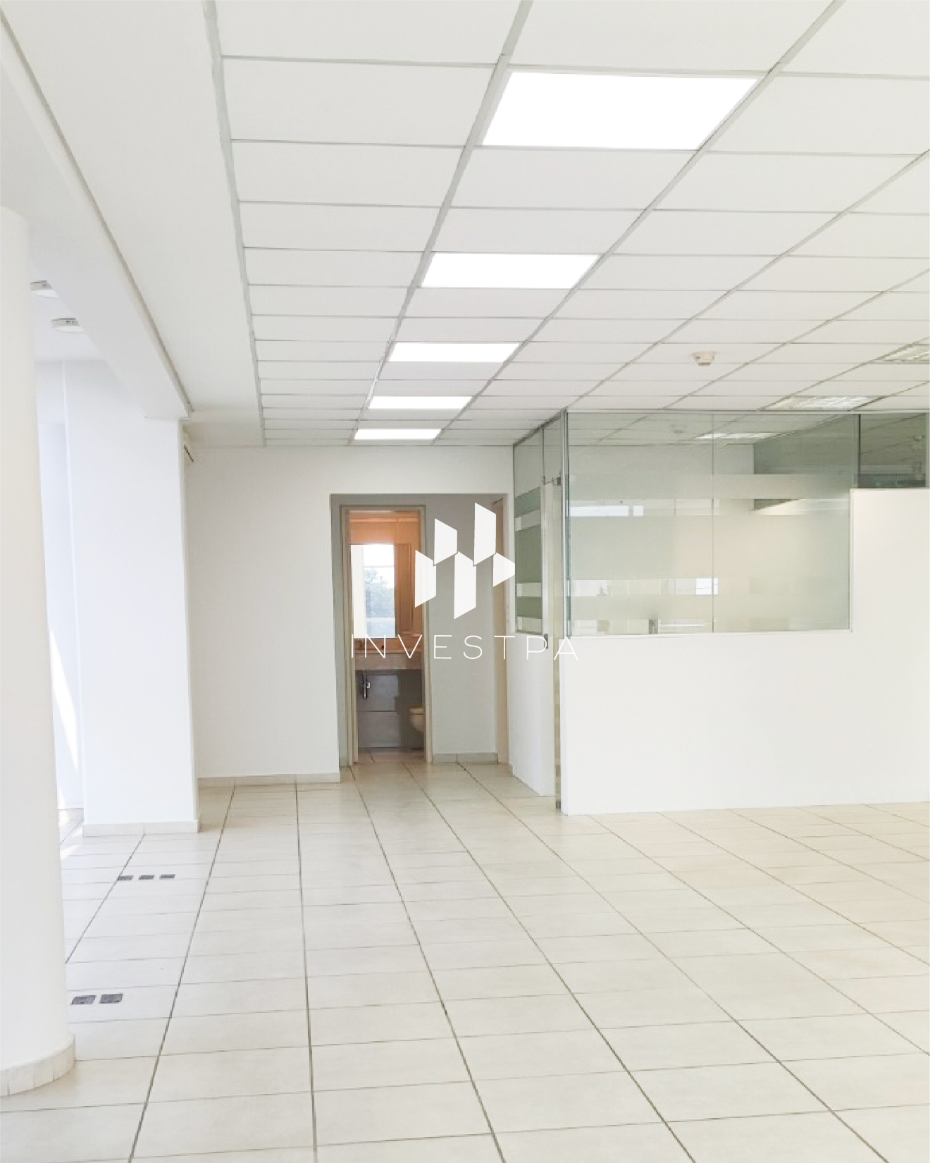 Amplias oficinas corporativas disponibles en zona estratégica  Barrio Manora — foto 2