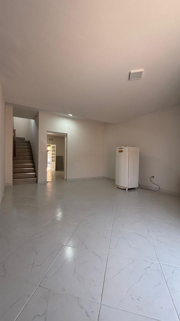 ALQUILO AMPLIA CASA  – ZONA PARQUE DE LA SALUD — foto 3