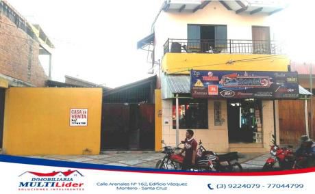 Casa En Venta En Zona Céntrica: A 1 Cuadra De La Plaza De Montero