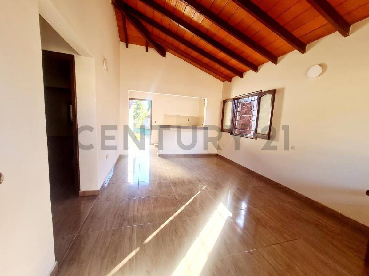 VENDO CASA EN SAN LORENZO — foto 2