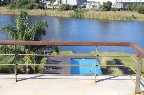 Penthouse Sobre Lago