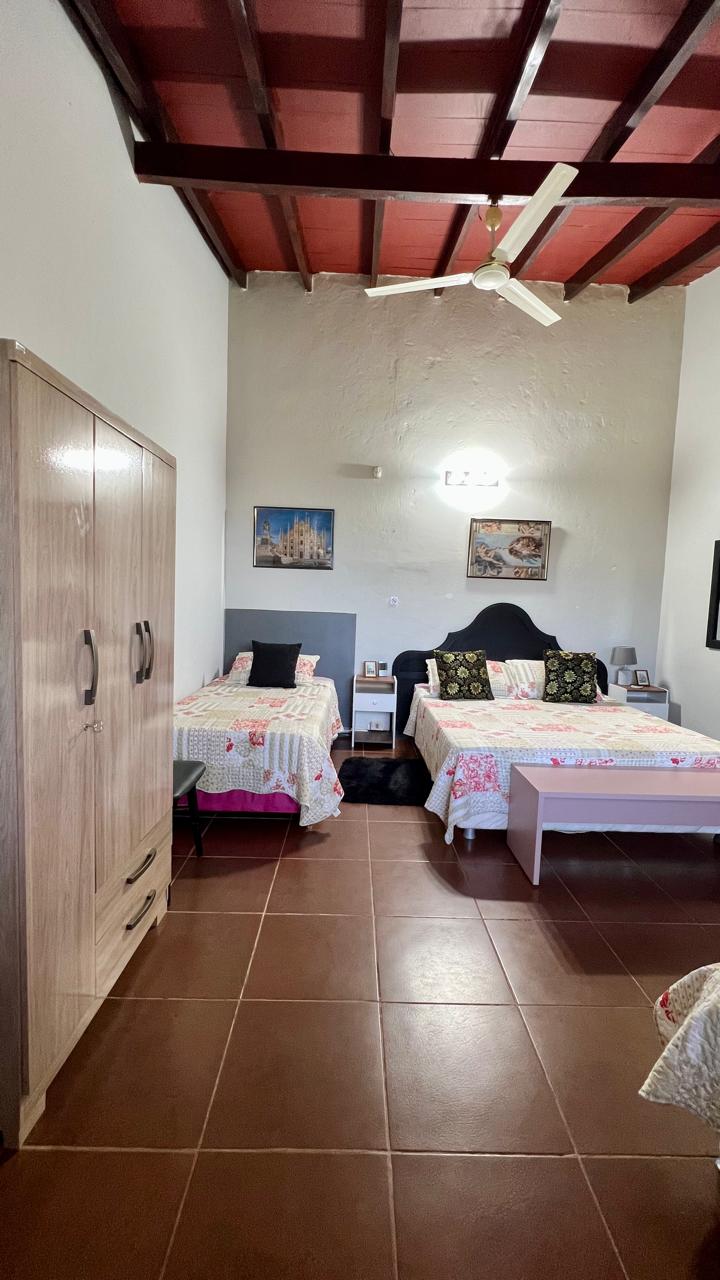 ATENCIÓN INVERSIONISTAS – HERMOSO HOTEL EN VENTA EN LA CIUDAD DE VALENZUELA — foto 3
