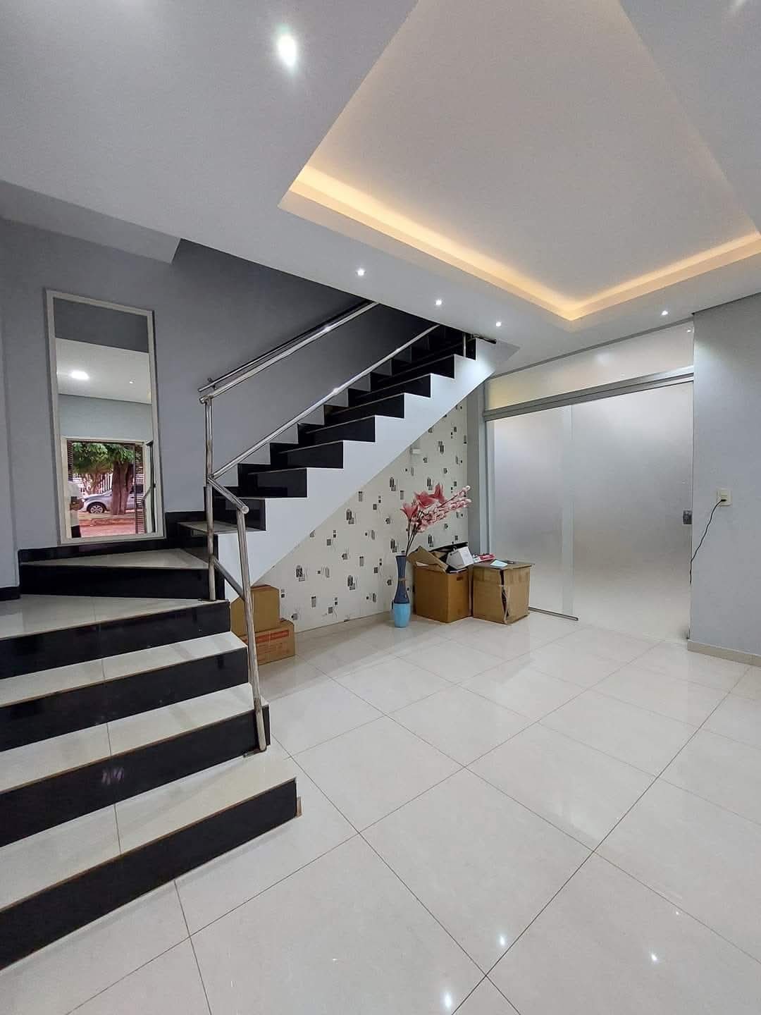 VENDO HERMOSA CASA EN CDE — foto 2