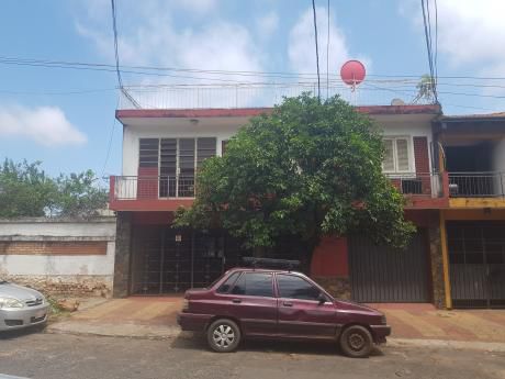 Vendo Casa Detrás De La Justicia Electoral