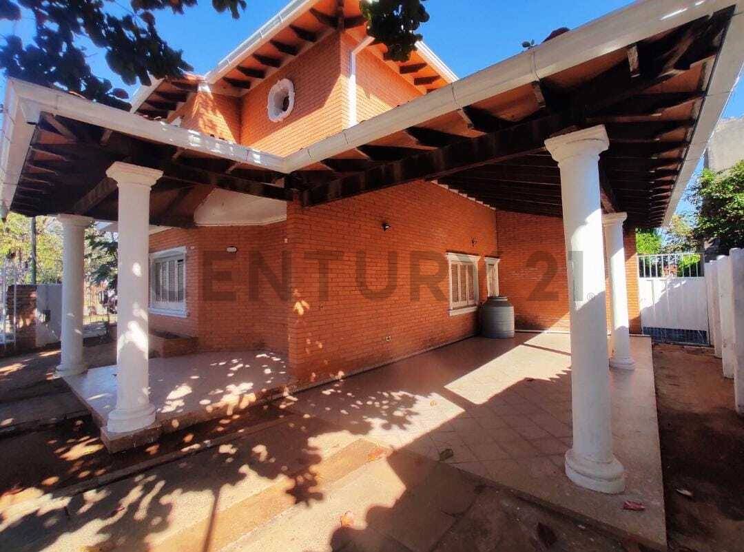 Casa en venta en Luque — foto 2