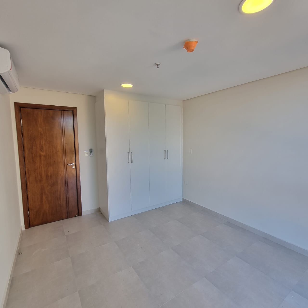 ALQUILO DEPARTAMENTO DE 1 DORMITORIO EN BARRIO JARA — foto 3