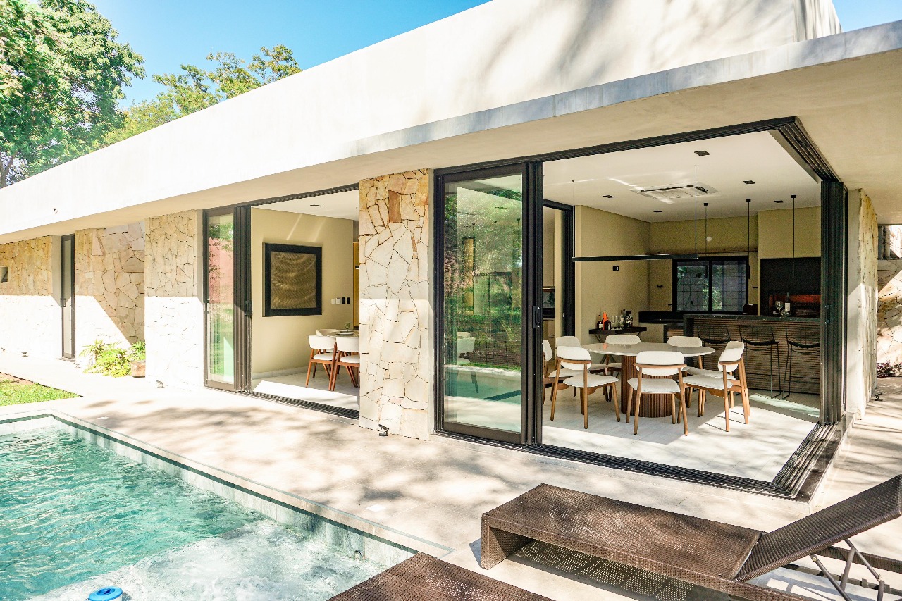 Casa - Venta - San Bernardino, Paraguay — foto 2