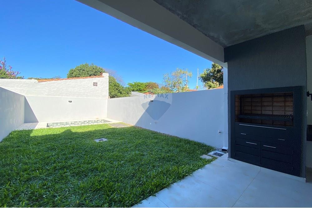 EN VENTA DUPLEX EN LUQUE BARRIO LAURELTY — foto 3