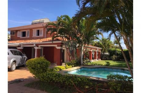 Residencia En Esquina Sobre Bruno Guggiari Esq. Argaña