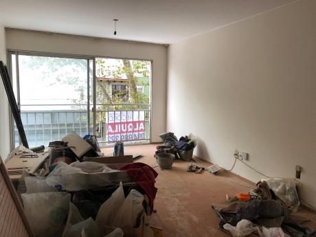 Todo A Nuevo! Apartamento De 2 Dormitorios En Pocitos.