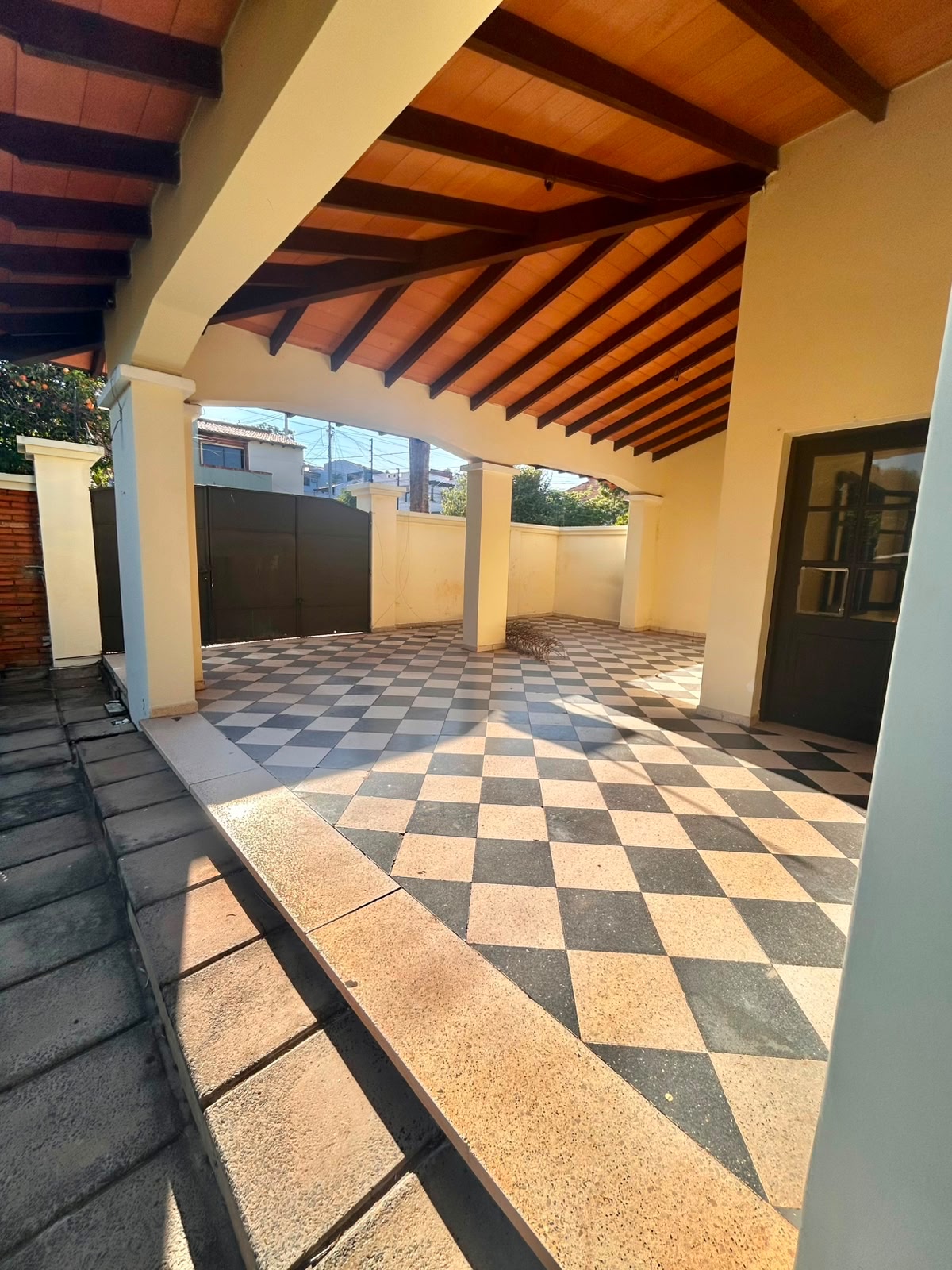 Casa en venta – Asunción/Lambaré — foto 3