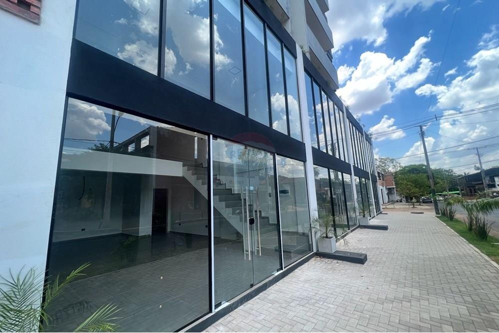 ALQUILO SALON COMERCIAL EN SAN LORENZO — foto 3