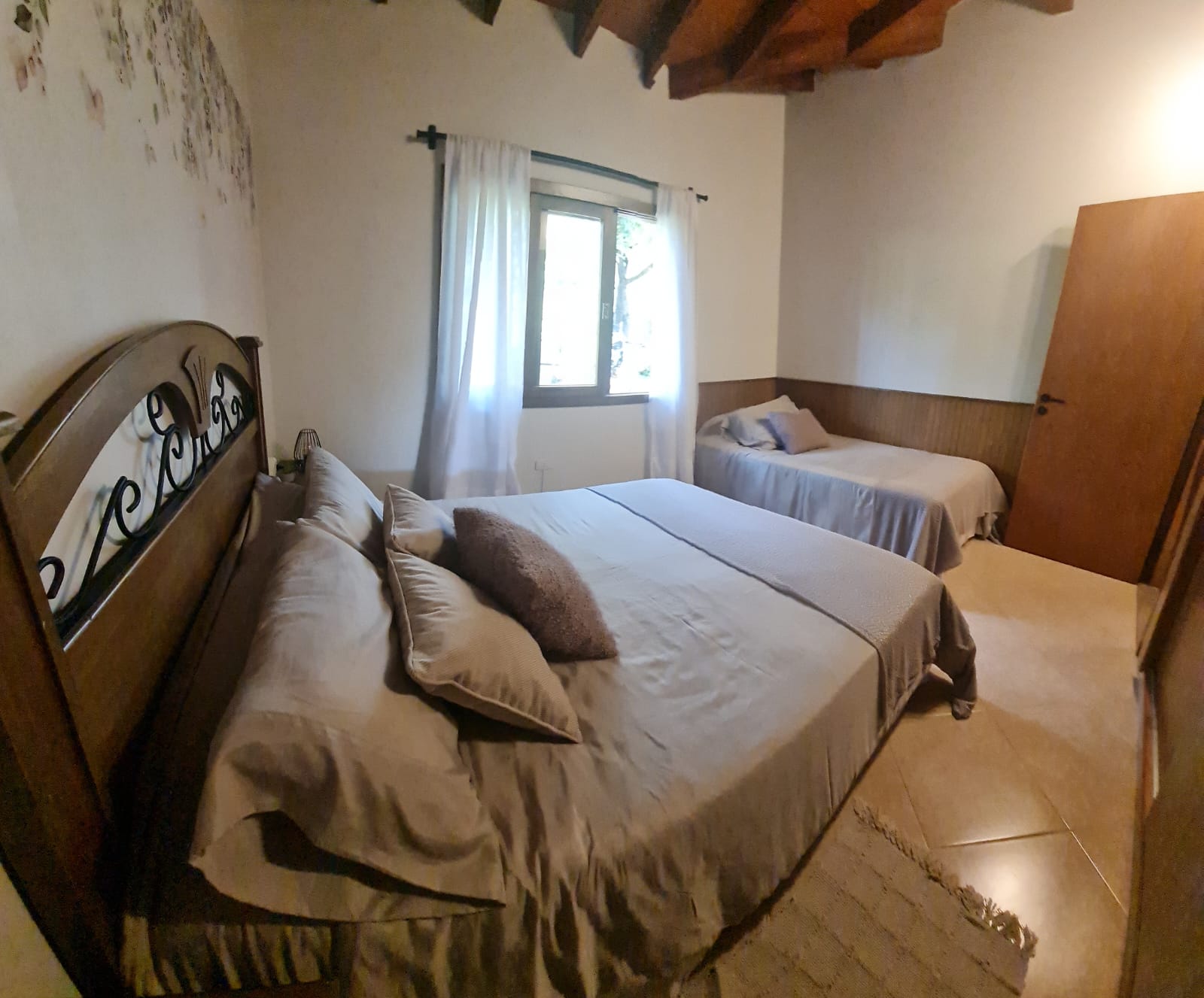 Alquiler Temporal Casa De 4 Dormitorios En San Bernardino mínimo 3 días — foto 2