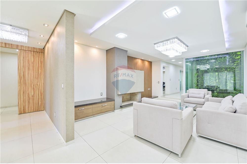 Departamento en alquiler bajo precio de mercado en Los Laureles