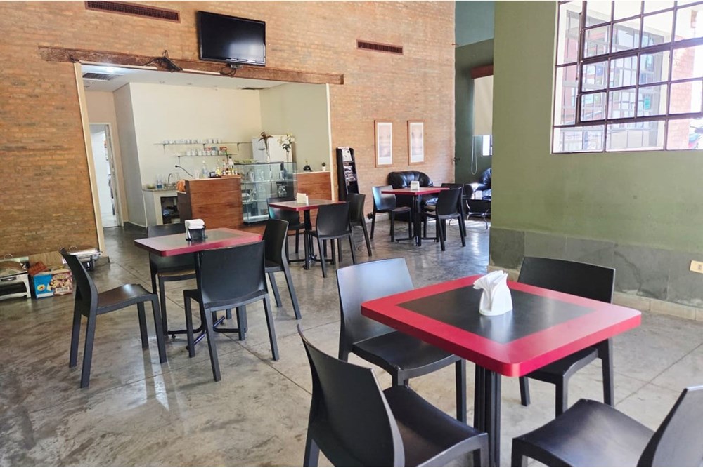 ALQUILO LOCAL COMERCIAL PARA RESTAURANTE – COMPLEJO SANTOS — foto 2