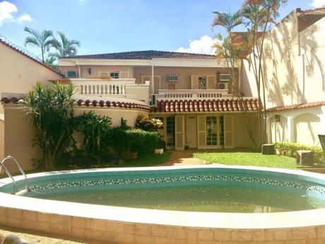 Vendo Casa En Barrio Carmelitas